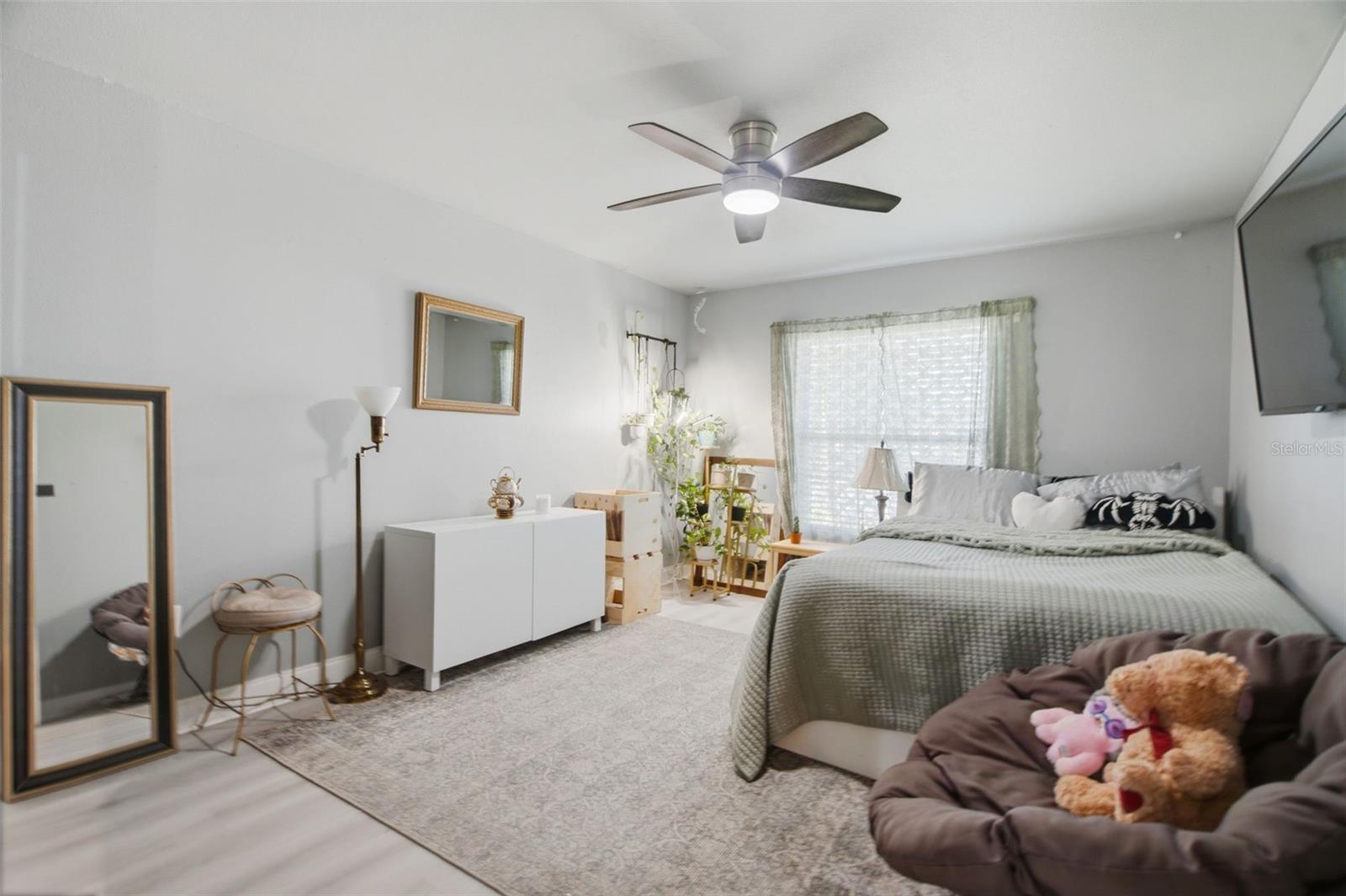7907 DEER FOOT DR — photo 17