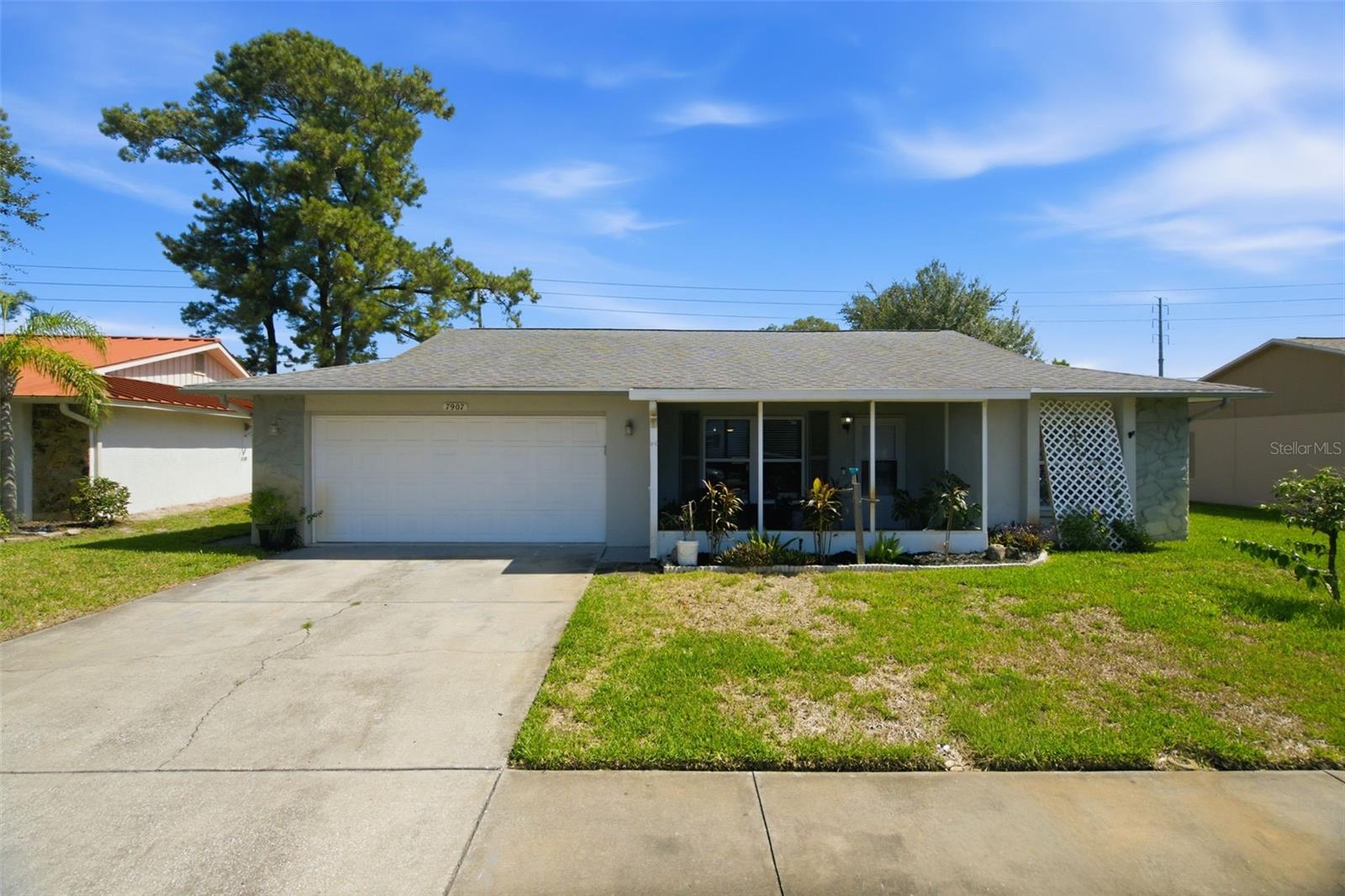7907 DEER FOOT DR — photo 32