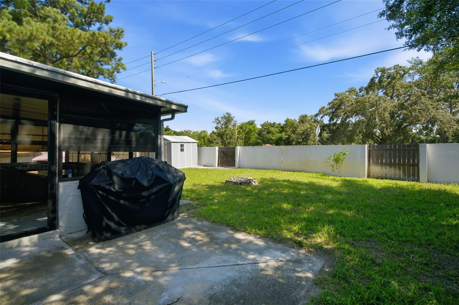 7907 DEER FOOT DR — photo 25