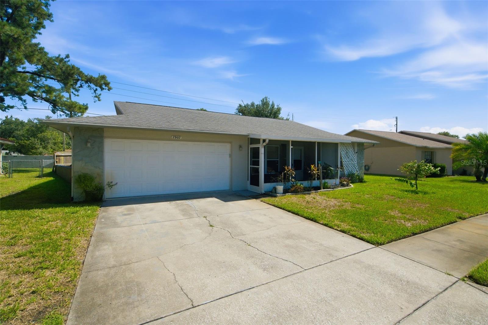 7907 DEER FOOT DR — photo 29