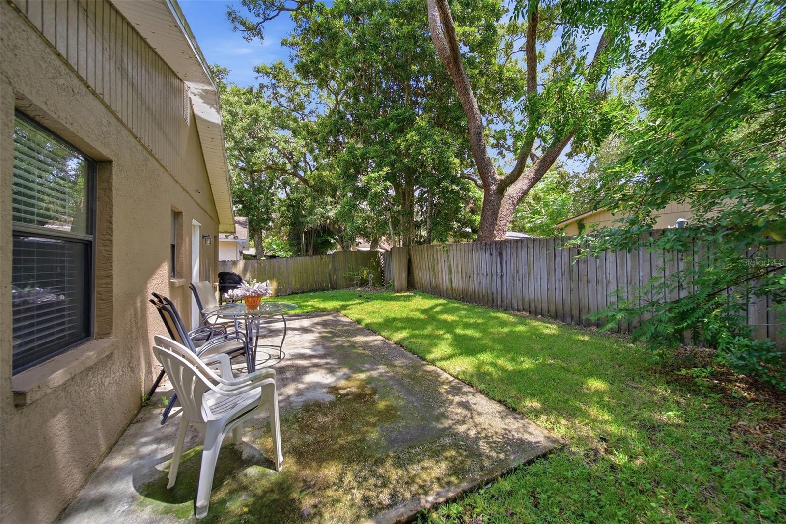 1140 DR ML KING JR ST N — photo 25