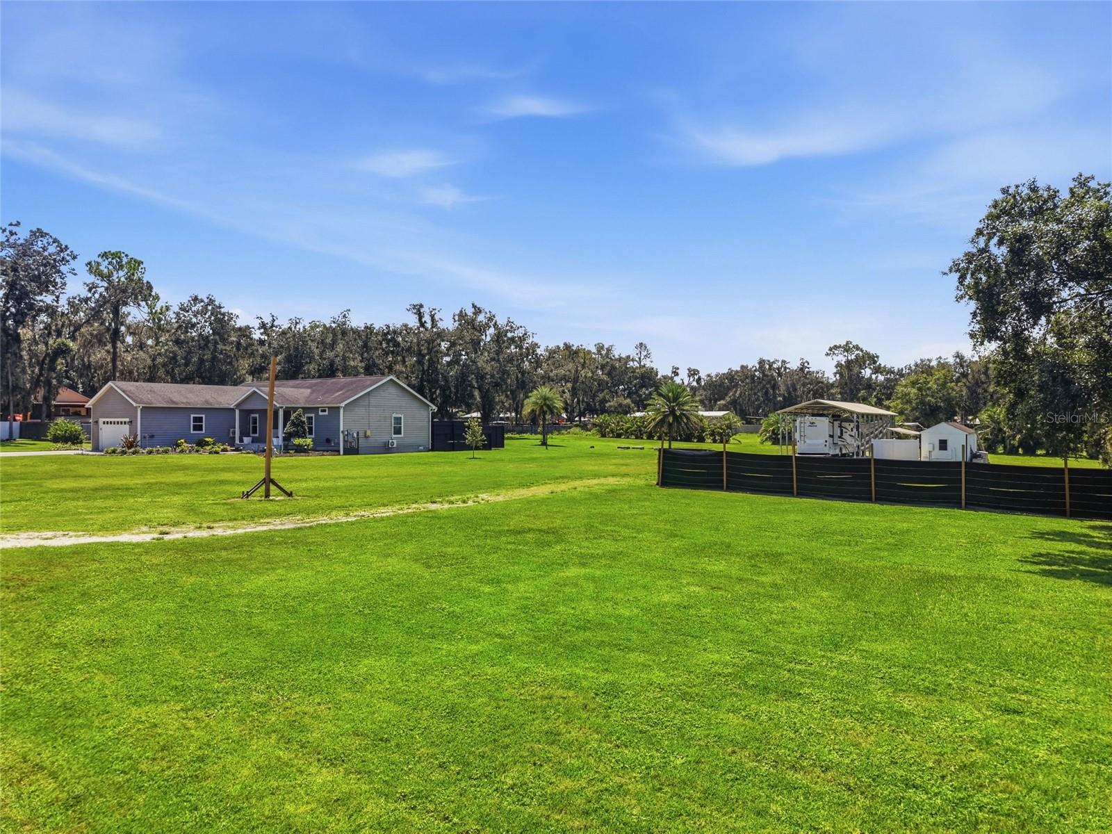 5335 SHAKESPEARE DR — photo 31