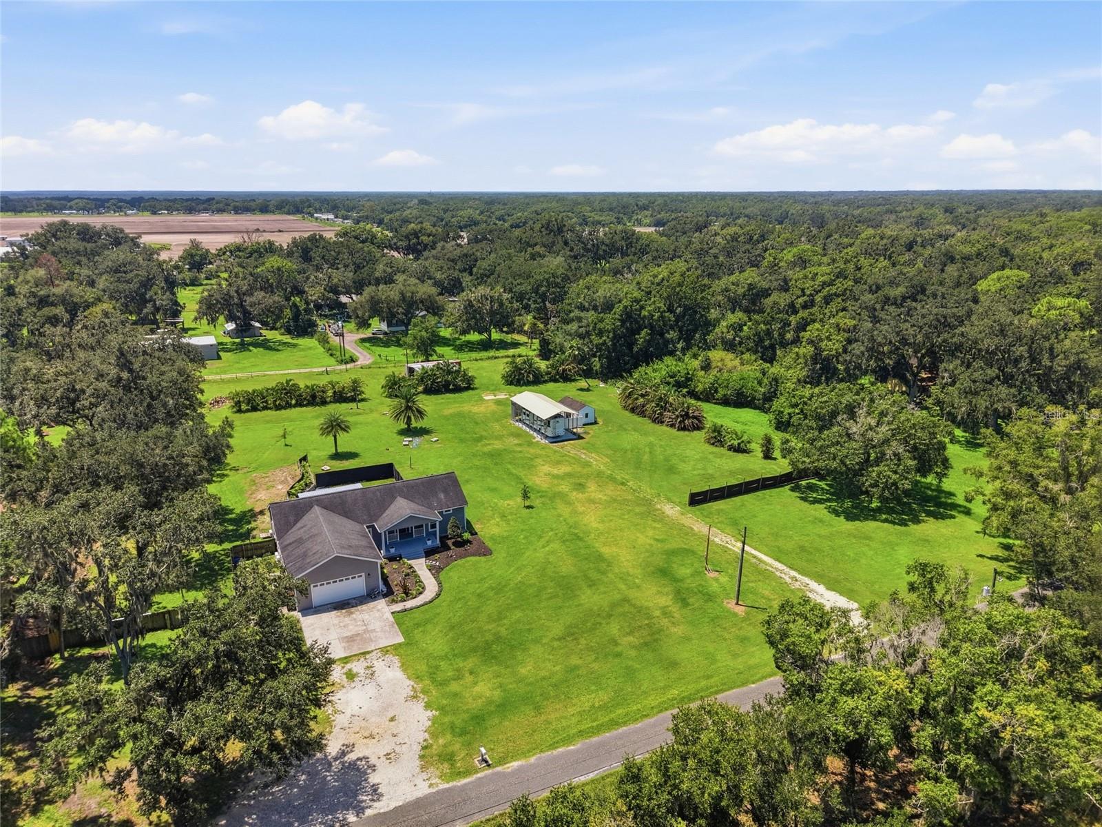 5335 SHAKESPEARE DR — photo 41