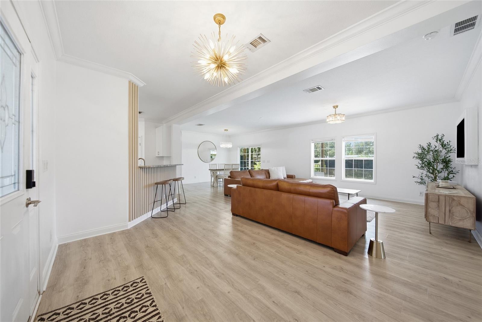 5335 SHAKESPEARE DR — photo 10
