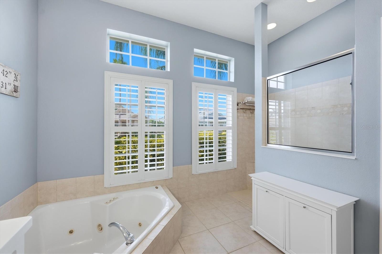 4747 PINNACLE DR — photo 36