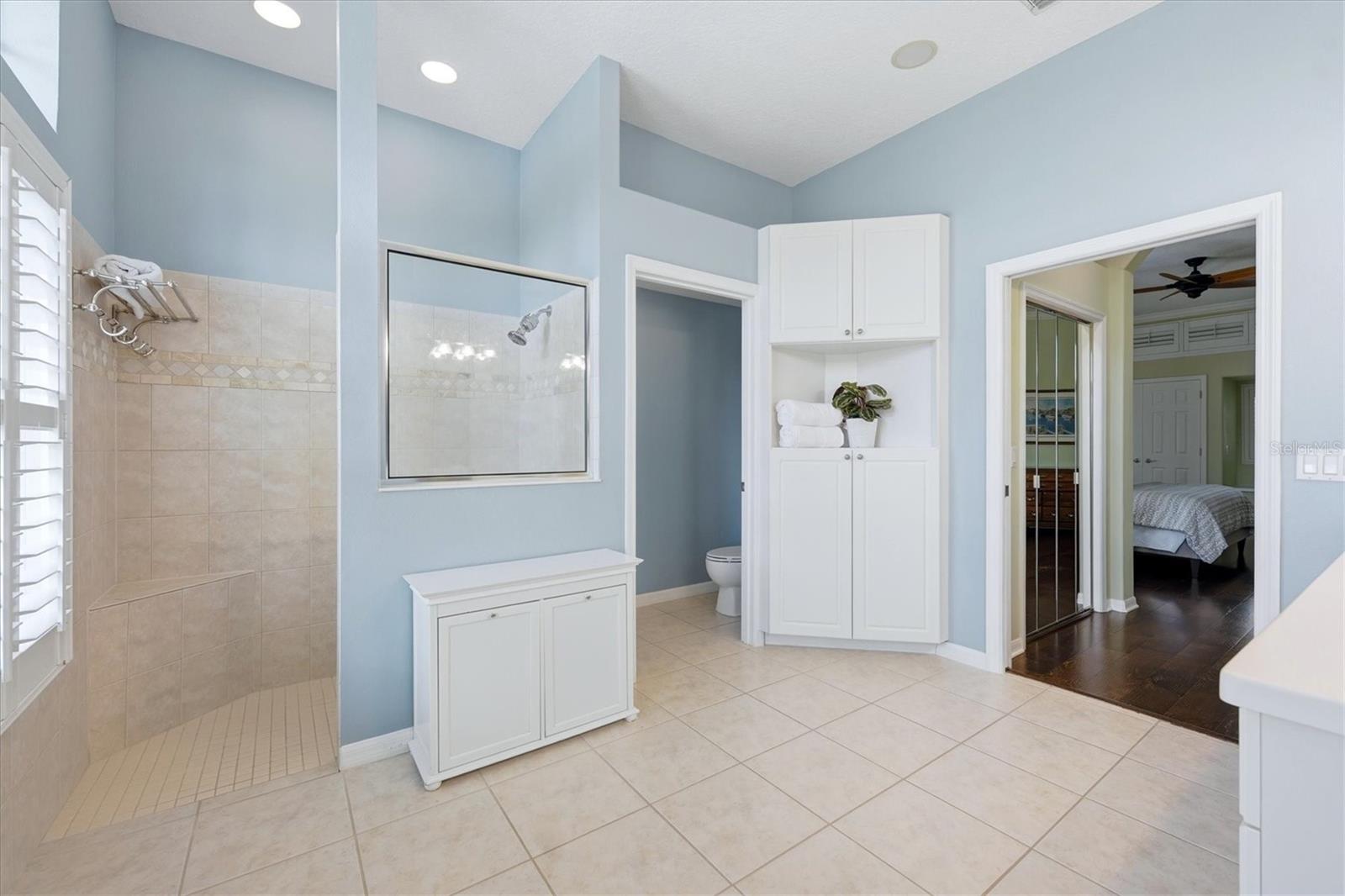 4747 PINNACLE DR — photo 37