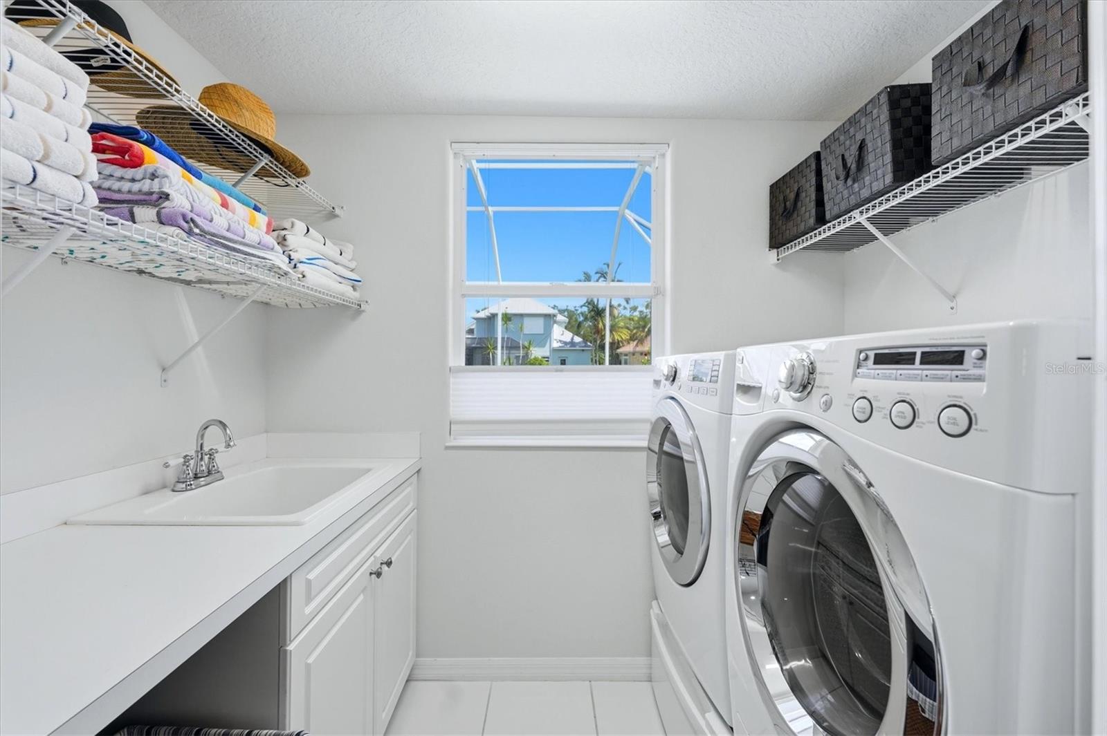 4747 PINNACLE DR — photo 41