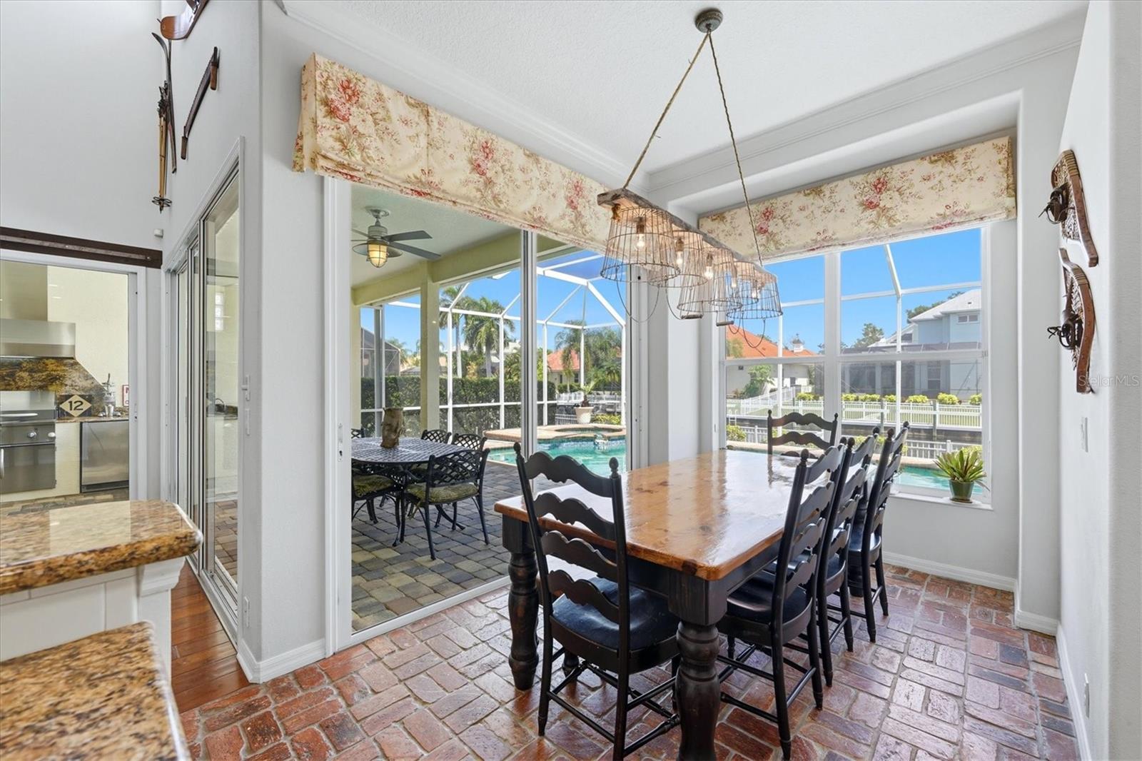 4747 PINNACLE DR — photo 15