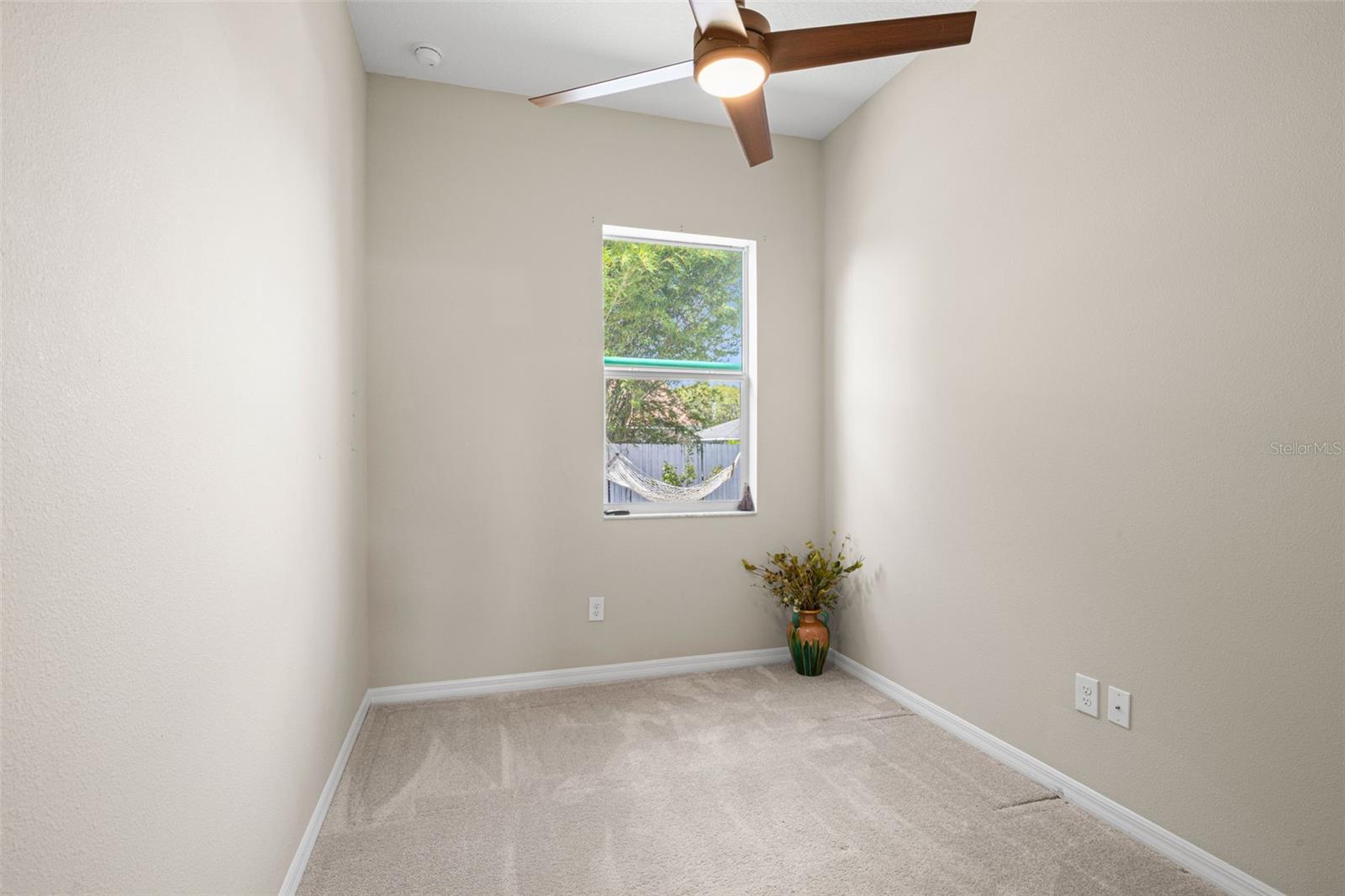 7904 OREGOLD DR — photo 47