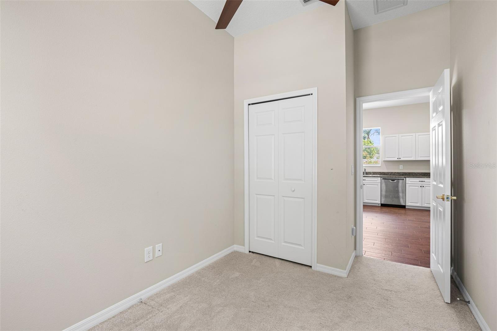 7904 OREGOLD DR — photo 48