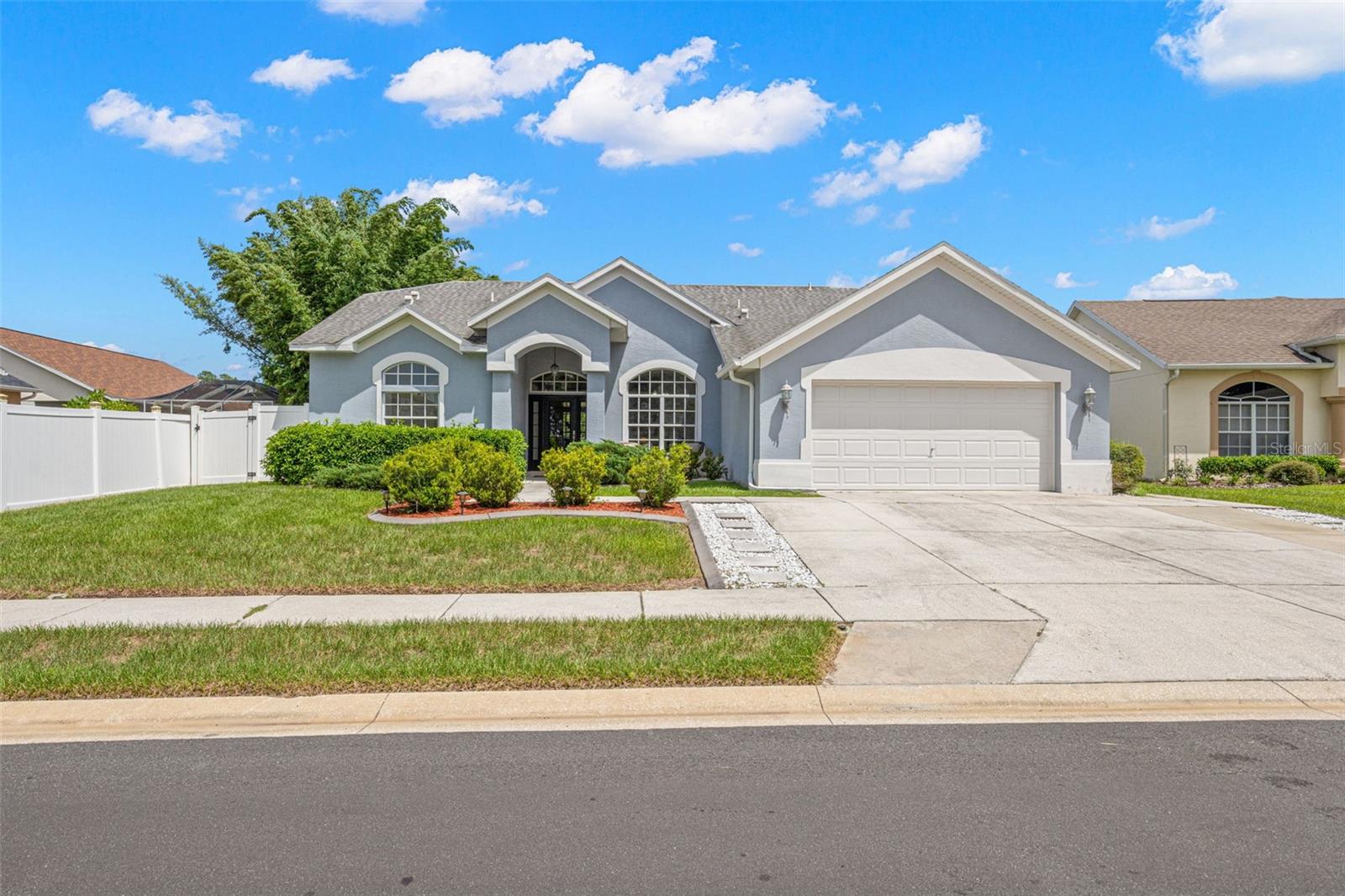 7904 OREGOLD DR — photo 3