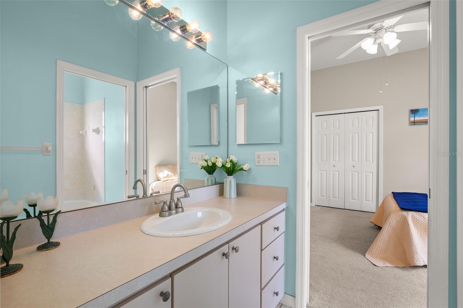 7904 OREGOLD DR — photo 36