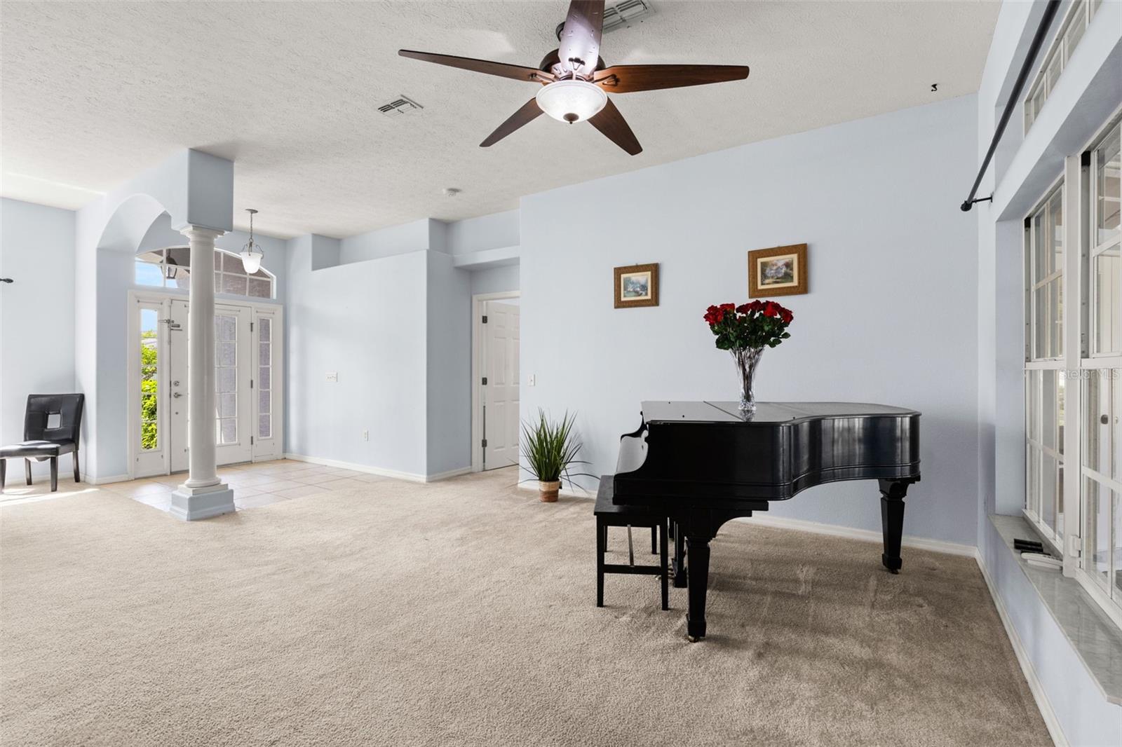 7904 OREGOLD DR — photo 9