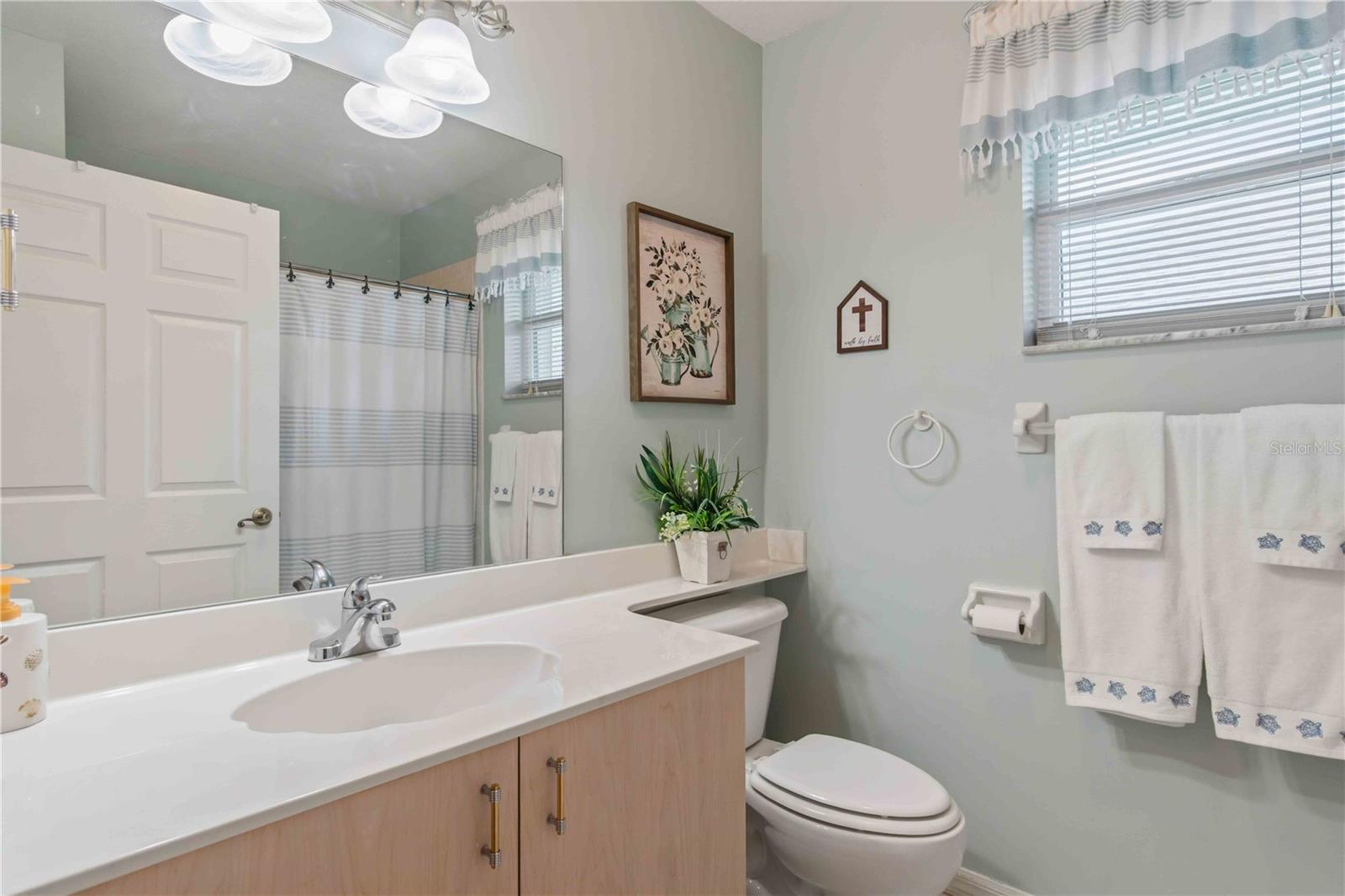 4875 HANSARD AVE — photo 46