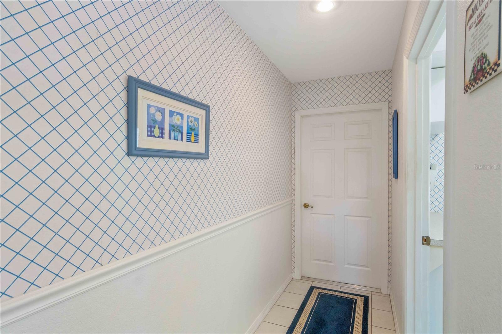 4875 HANSARD AVE — photo 49