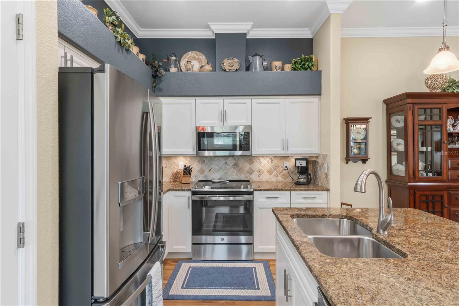 1001 TOPELIS DR — photo 15