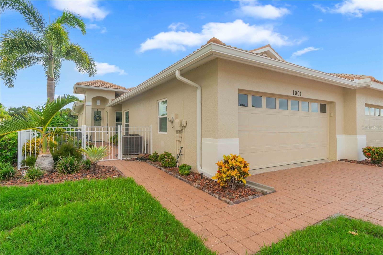 1001 TOPELIS DR — photo 11