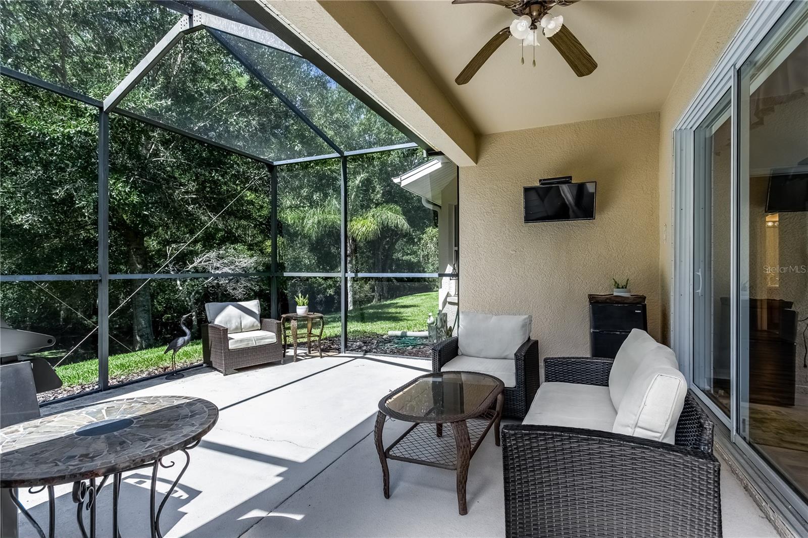 7235 CLEOPATRA DR — photo 18