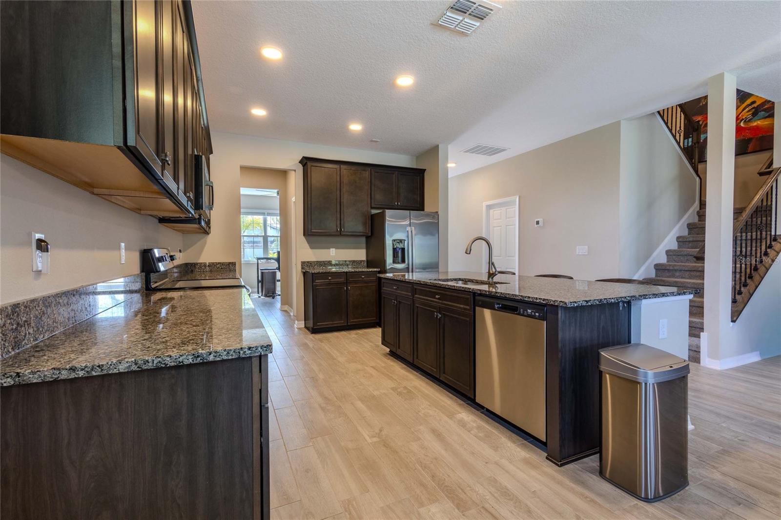 3195 KING FERN DR — photo 10