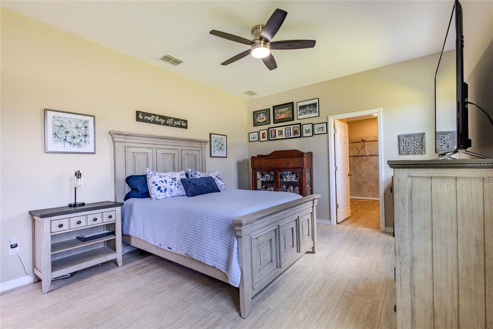 3195 KING FERN DR — photo 18