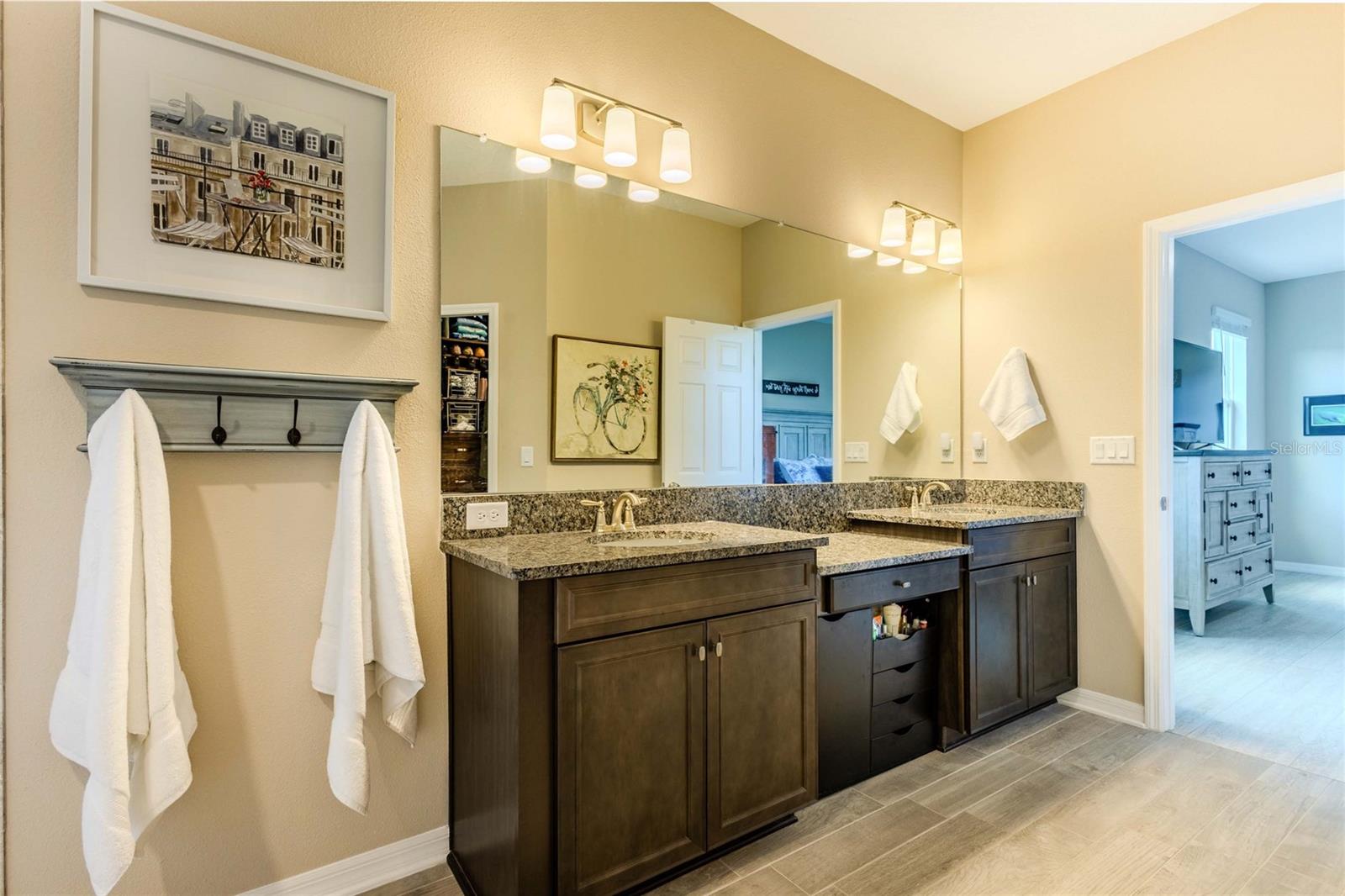3195 KING FERN DR — photo 29