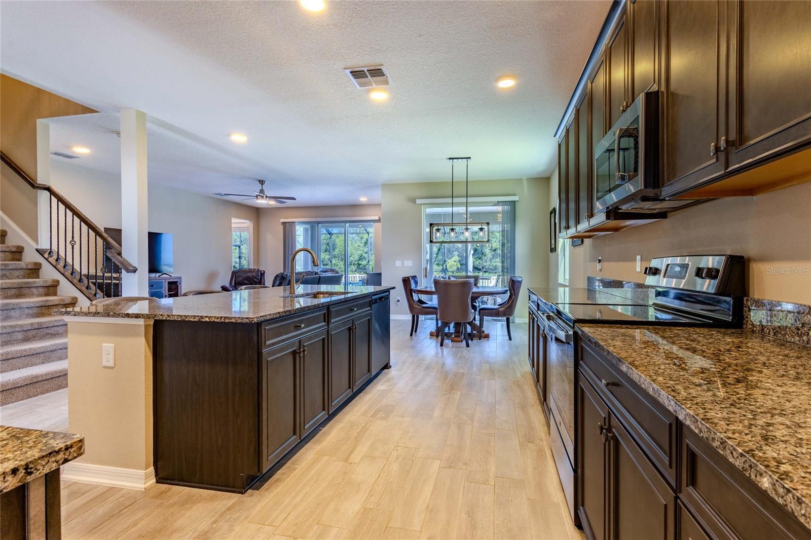 3195 KING FERN DR — photo 13