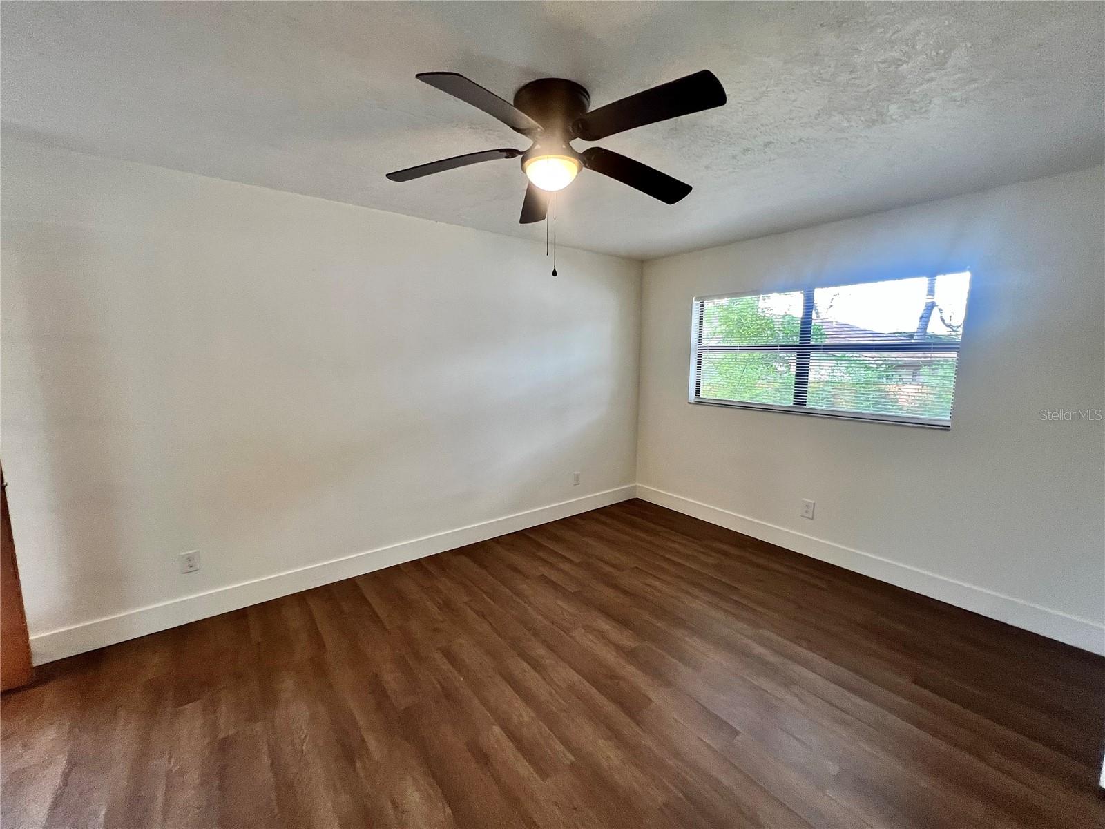 4614 E SENECA AVE — photo 17