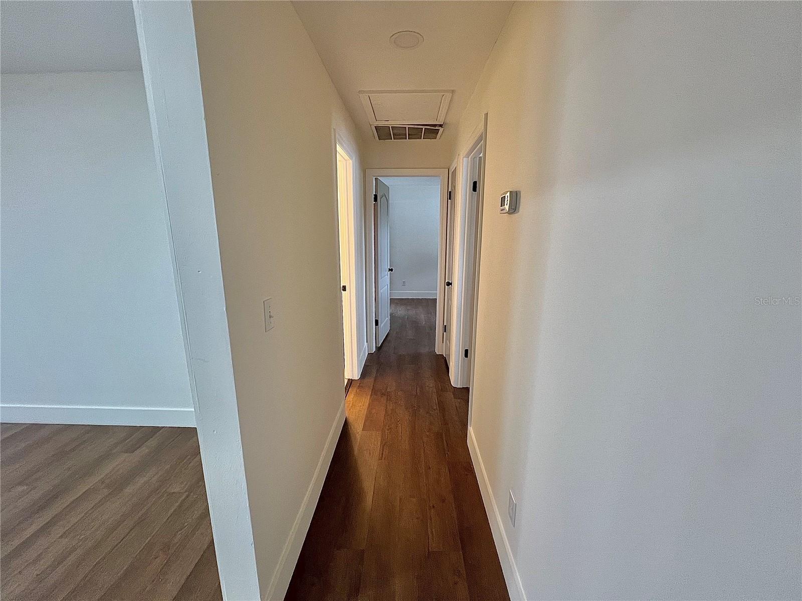 4614 E SENECA AVE — photo 16
