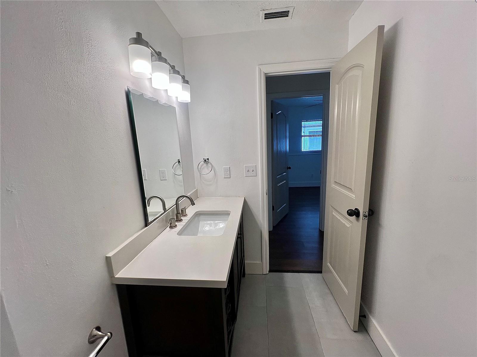 4614 E SENECA AVE — photo 20