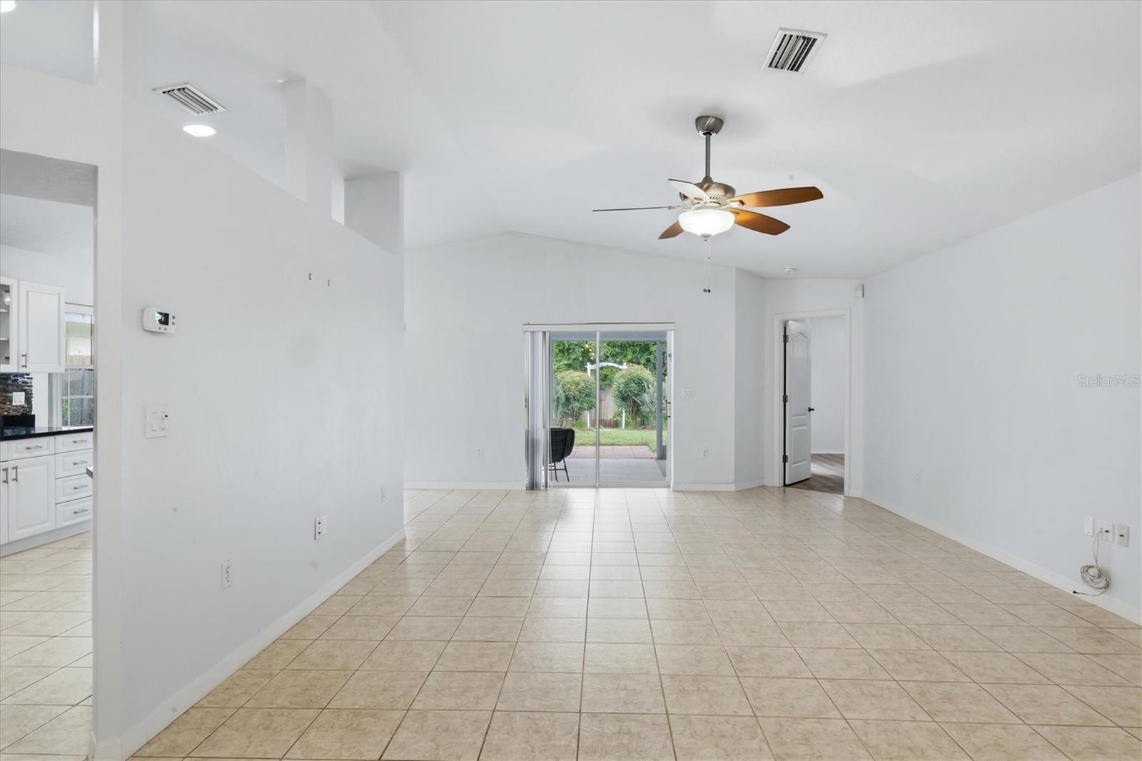 4380 IOLA DR — photo 8