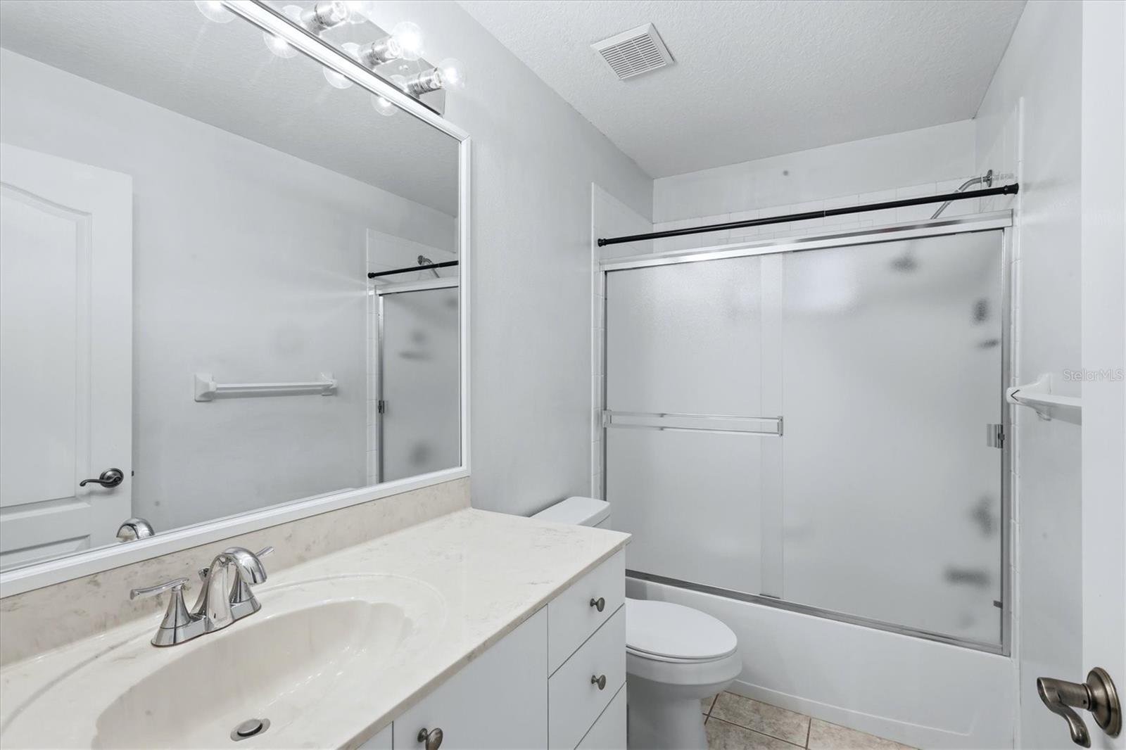 4380 IOLA DR — photo 23