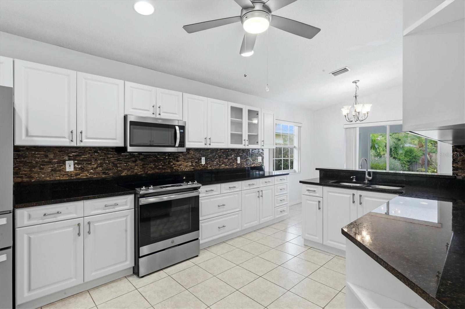 4380 IOLA DR — photo 15