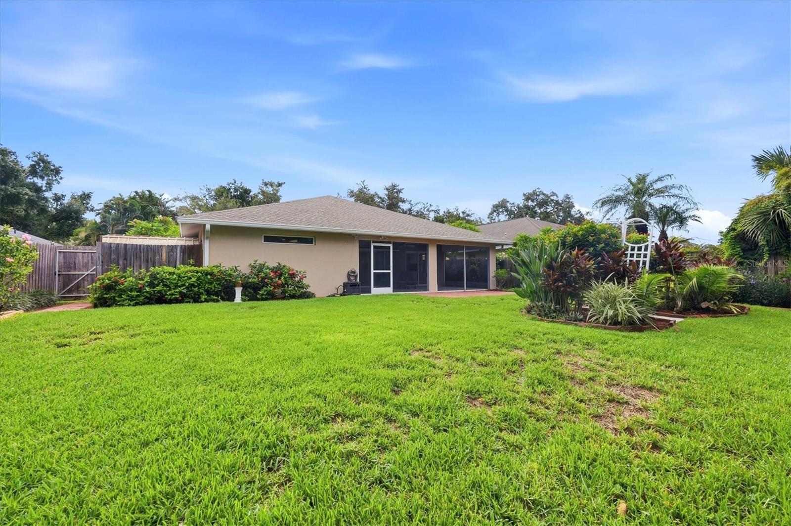 4380 IOLA DR — photo 34