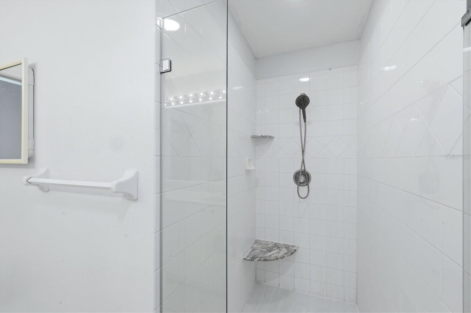 4380 IOLA DR — photo 19