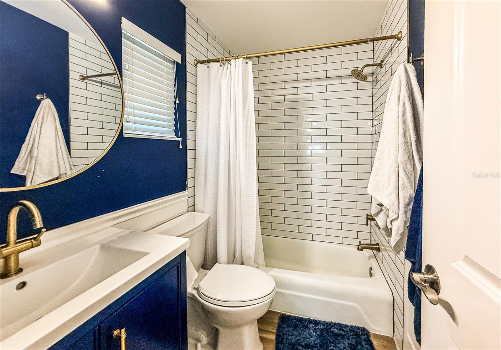 1900 BENJAMIN FRANKLIN DR — photo 9