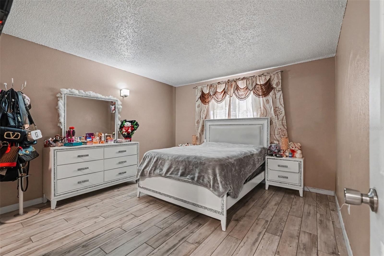 4008 CORTEZ DR #B — photo 18