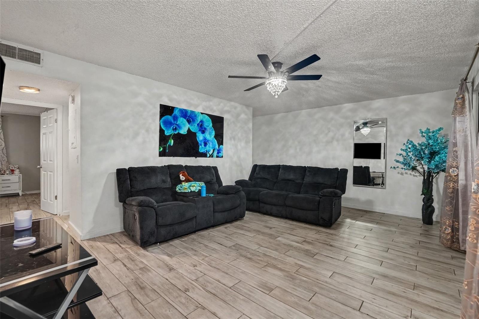 4008 CORTEZ DR #B — photo 8