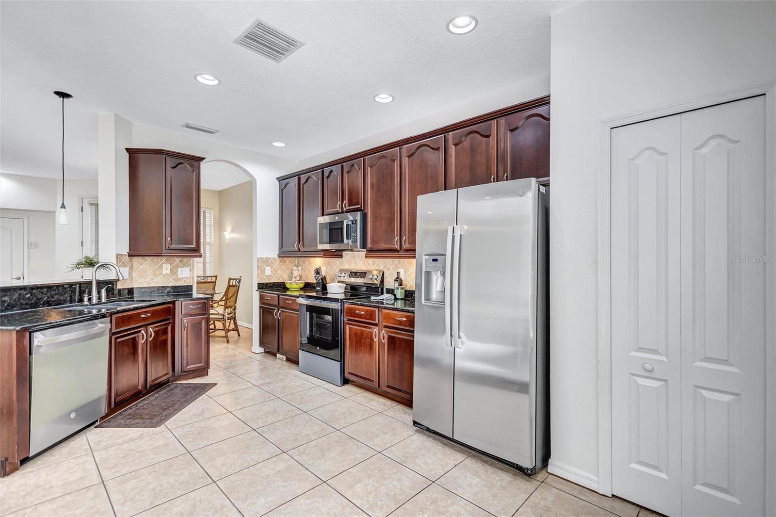 14511 MIRABELLE VISTA CIR — photo 11