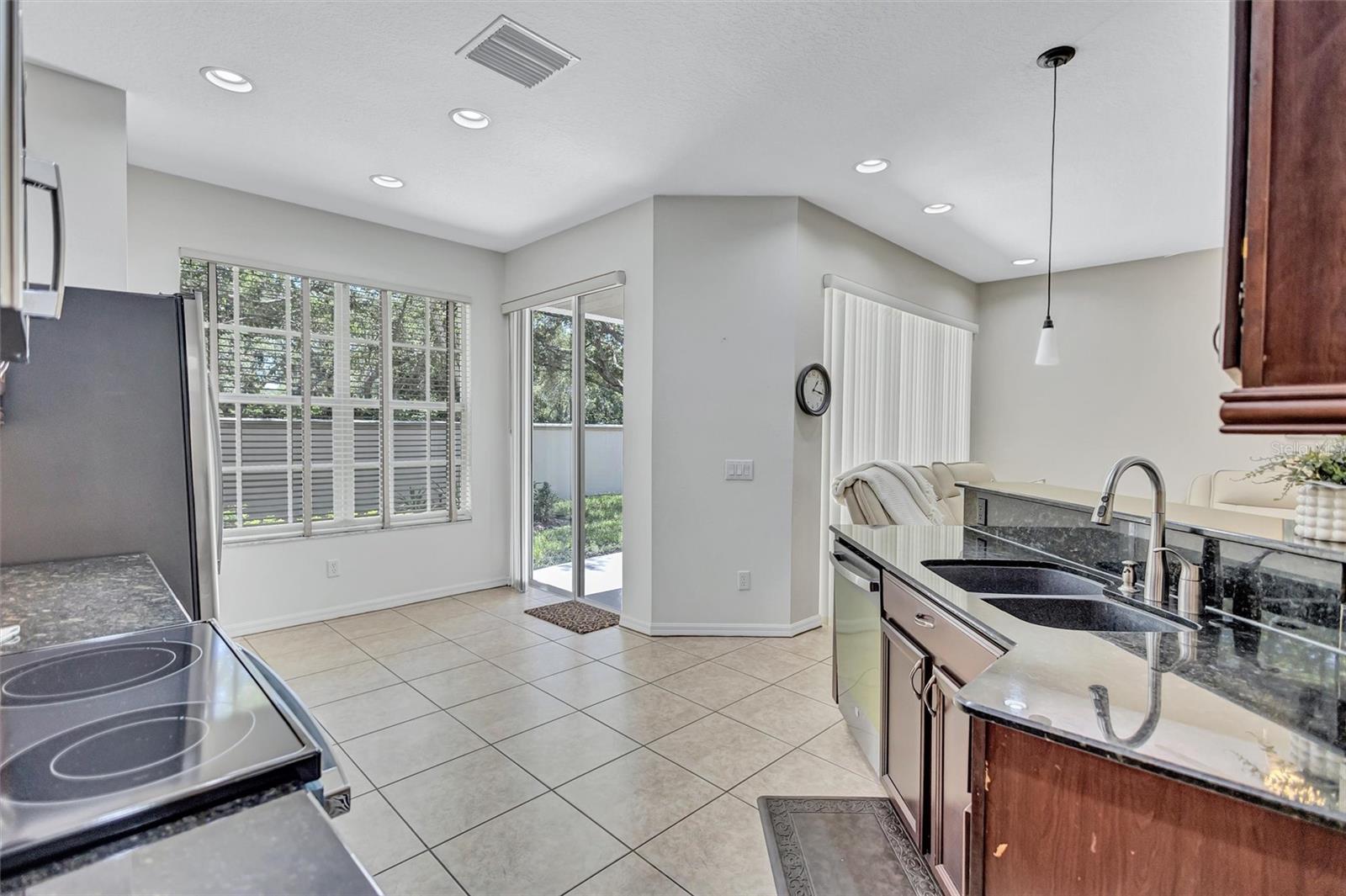 14511 MIRABELLE VISTA CIR — photo 10