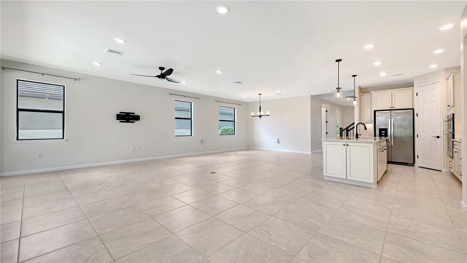 5721 SWEET LEAF WAY — photo 20