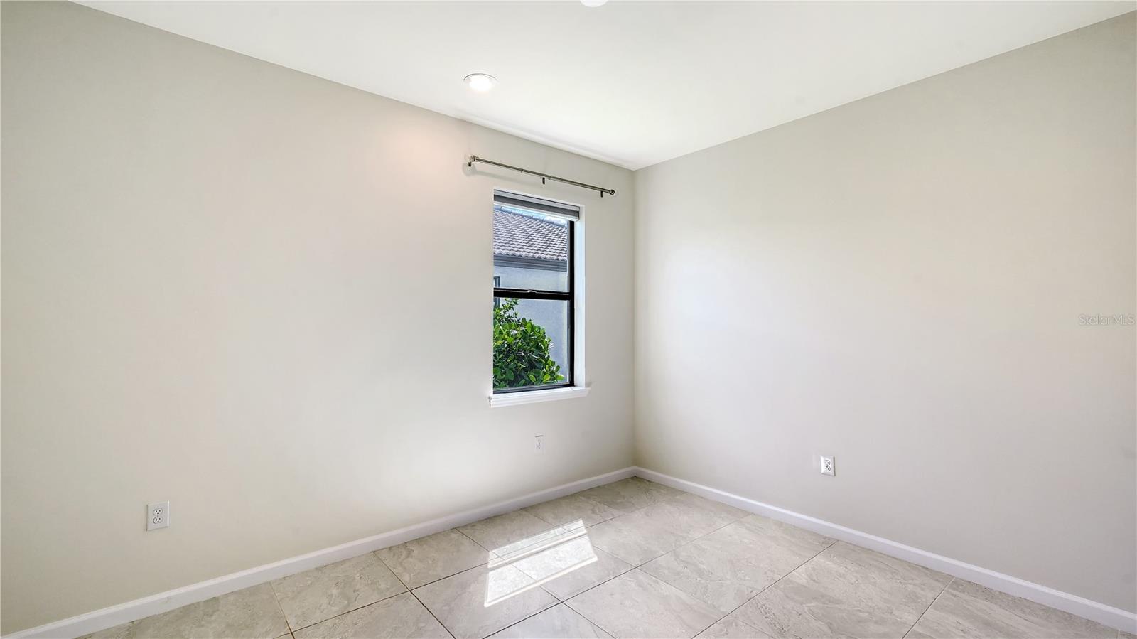 5721 SWEET LEAF WAY — photo 40