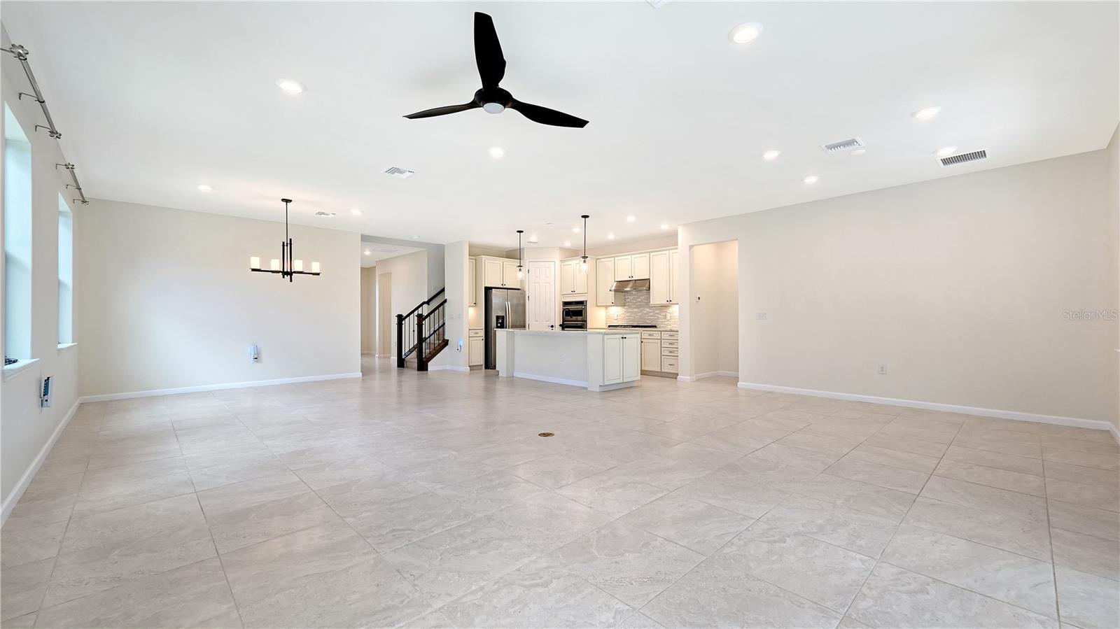 5721 SWEET LEAF WAY — photo 18
