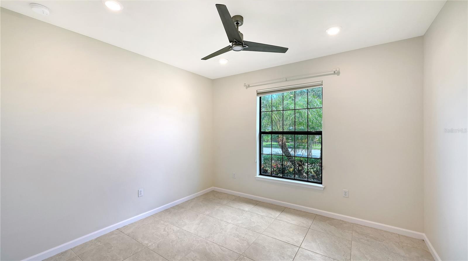 5721 SWEET LEAF WAY — photo 36