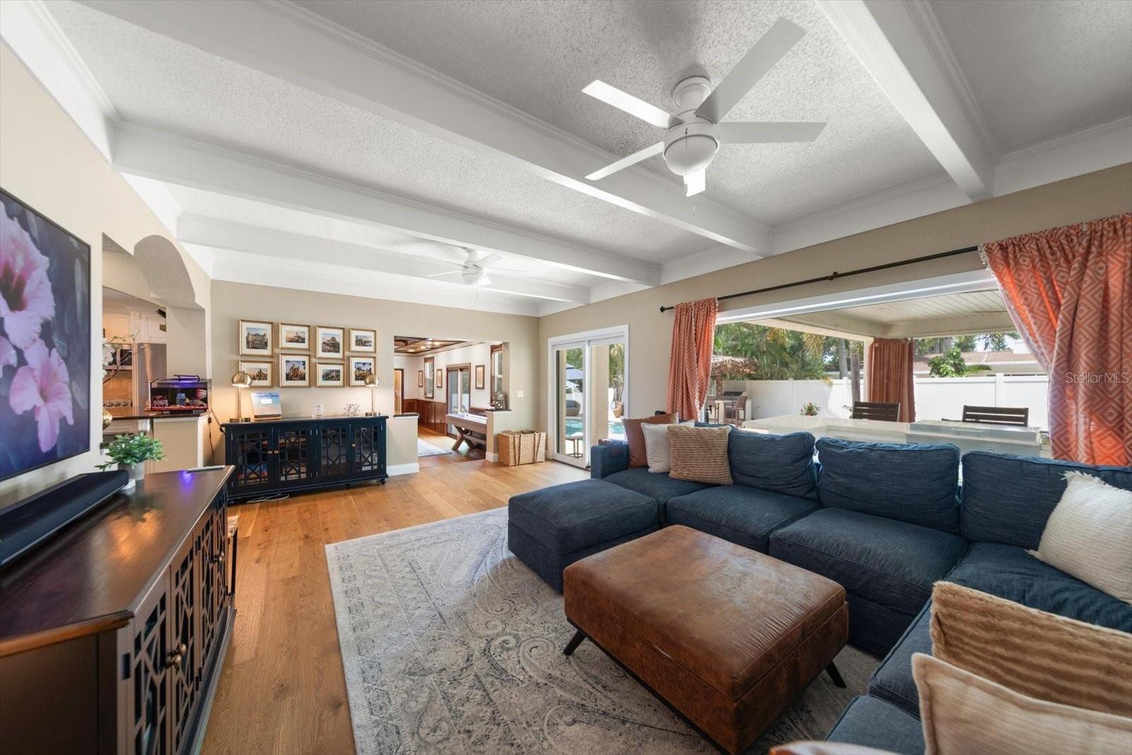 3005 SUNSET DR — photo 18