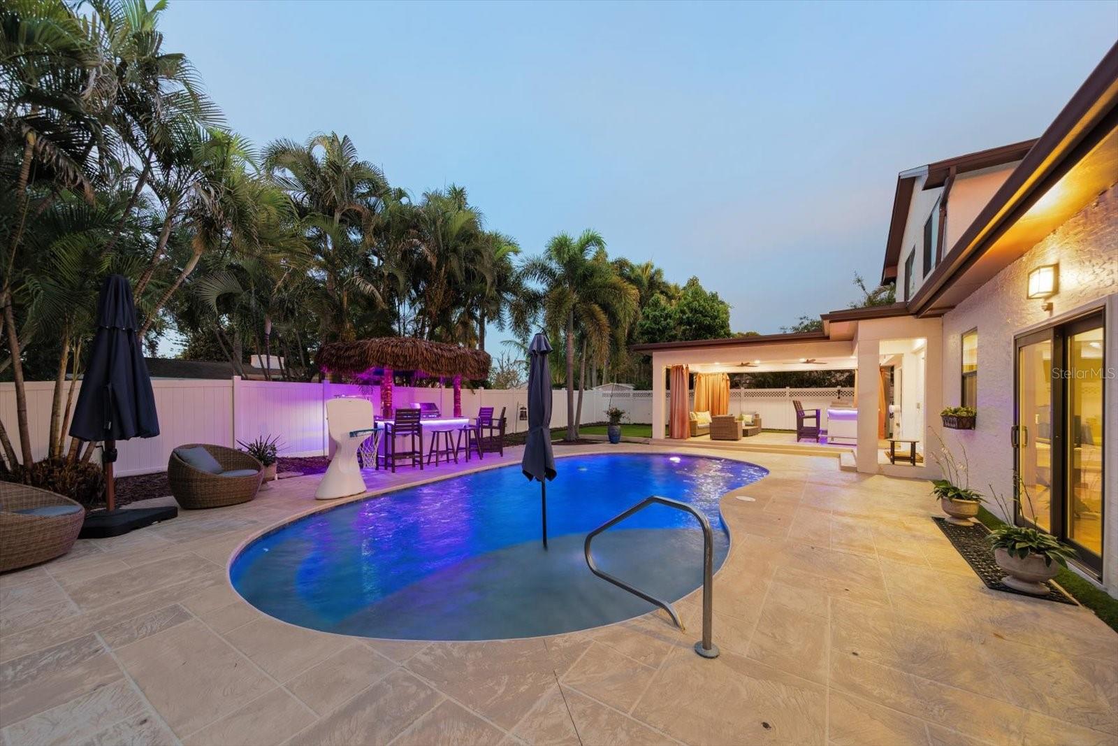 3005 SUNSET DR — photo 38