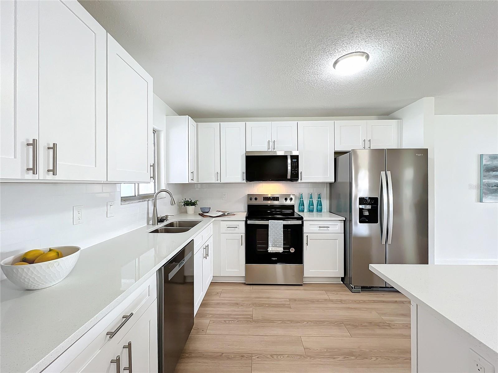 3932 ASHWOOD LN #42 — photo 3