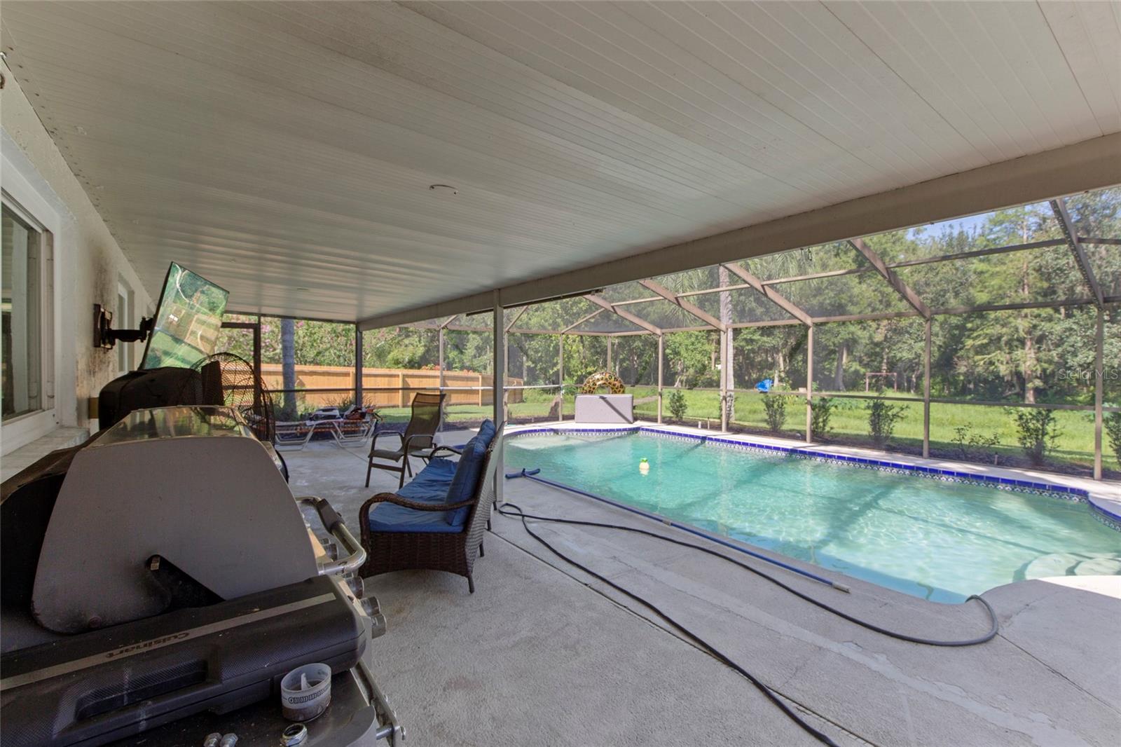 16126 COUNTRY CROSSING DR — photo 38