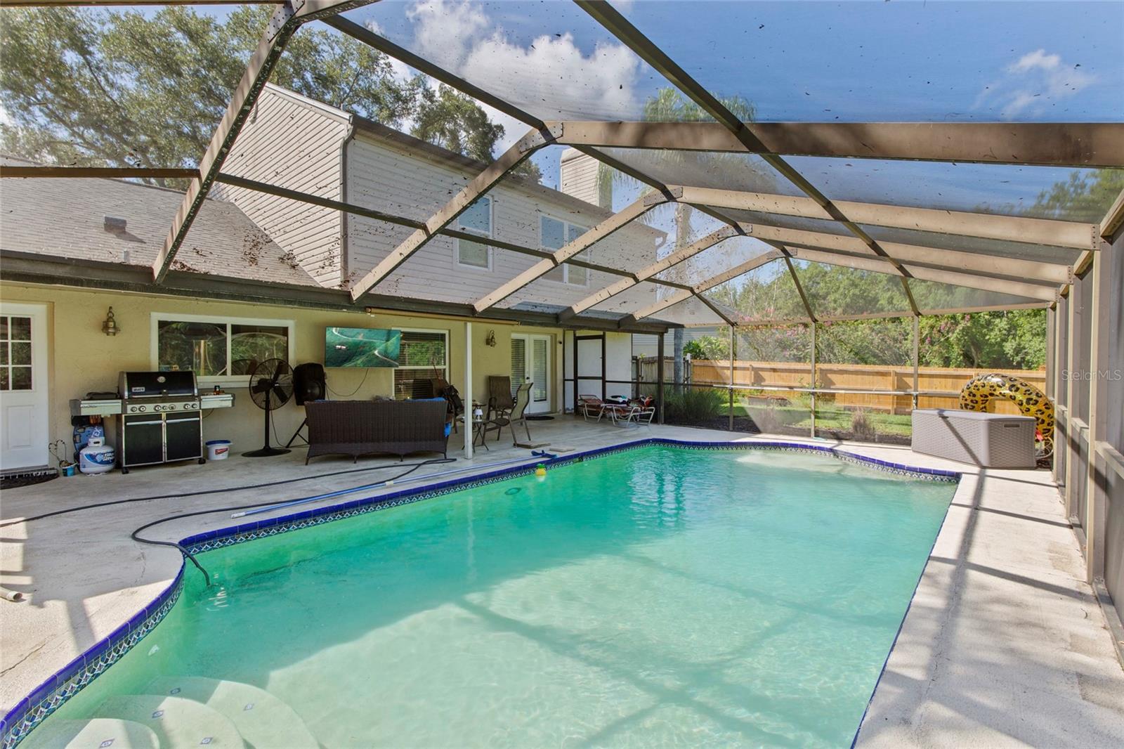 16126 COUNTRY CROSSING DR — photo 36