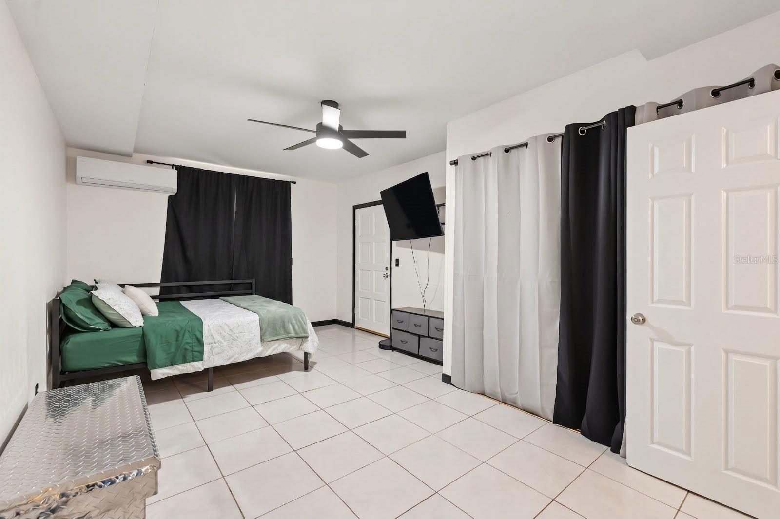 1803 E BOUGAINVILLEA AVE — photo 22