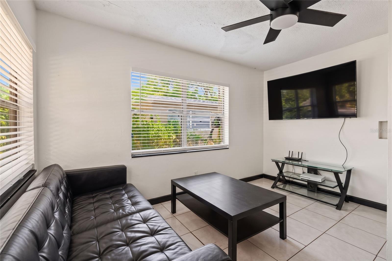 1803 E BOUGAINVILLEA AVE — photo 6